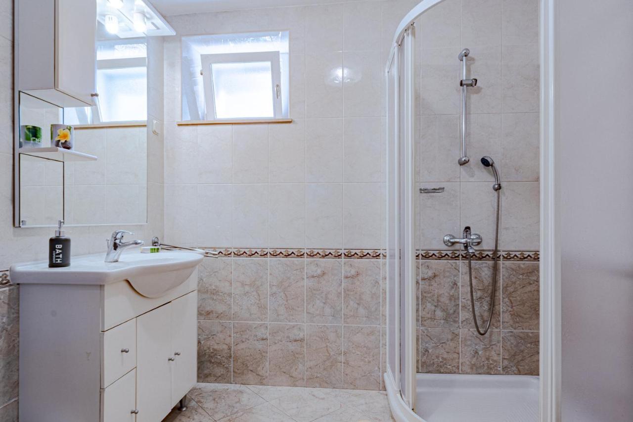 Apartment Ruzica Zrnovo Exterior foto